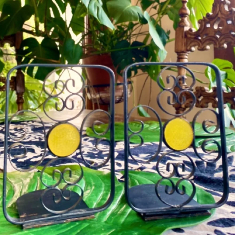 😎 Alert! Vtg Set of MC Mod Spanish Revival Bookends